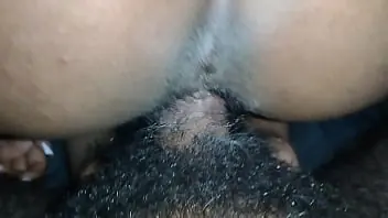 accidental milf-upskirt-hairy-pussy