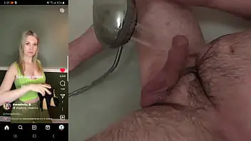 amateur young teen shows hairy pussy porn