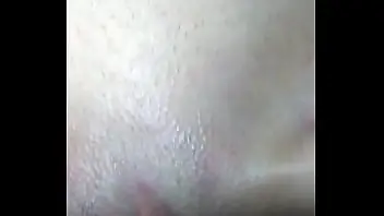 girl shaving her pussy video